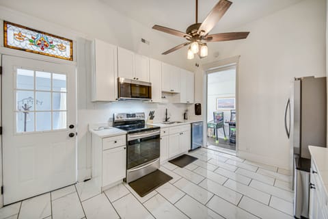 Kitchen | Cooking Basics | Dishware & Flatware