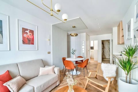 Salon entièrement repensé par un architecte d'intérieur