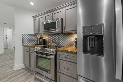 Fully equipped kitchen