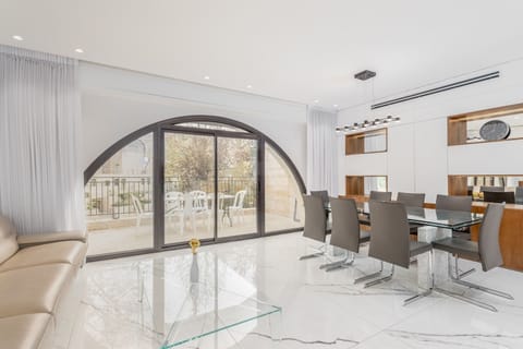dining living 