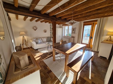 Close to Beauval Zoo and Châteaux, Gîte de la Renardière, Ideal for families House in Centre-Val de Loire