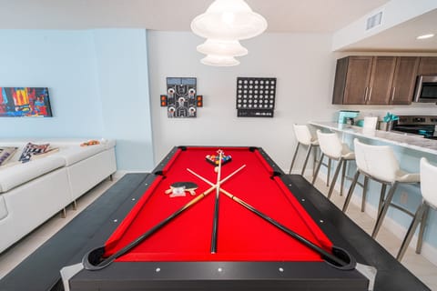 Full, covertible pool table