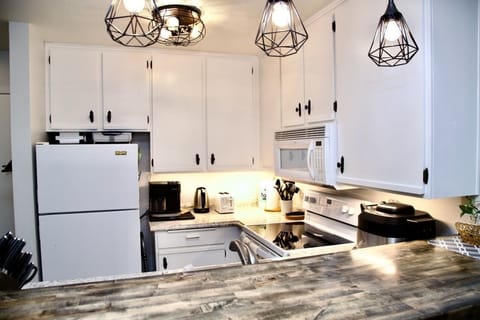 Indoors, Kitchen, Refrigerator, Microwave, Oven