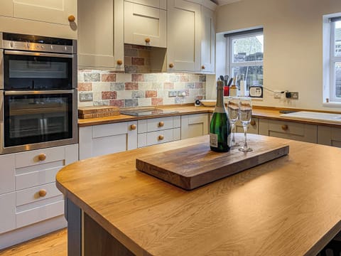 Well equipped kitchen | Hendricks Cottage, West Witton, near Leyburn