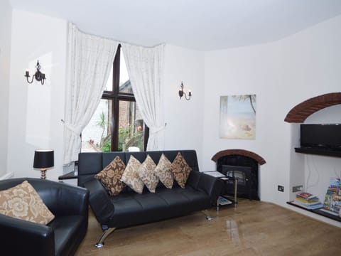 Living area | 5 Torwood Gables - Torwood Gables, Torquay