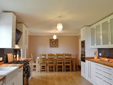 Wonderful kitchen/ dining room | Chestnut Lodge, Portpatrick