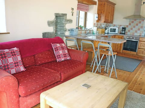 Open plan living space | Barns End Cottage - Croft Farm Cottages, Ludchurch, near Narberth