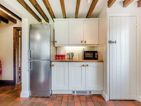 Kitchen | Rhyblid Fach, Myddfai, Llandovery