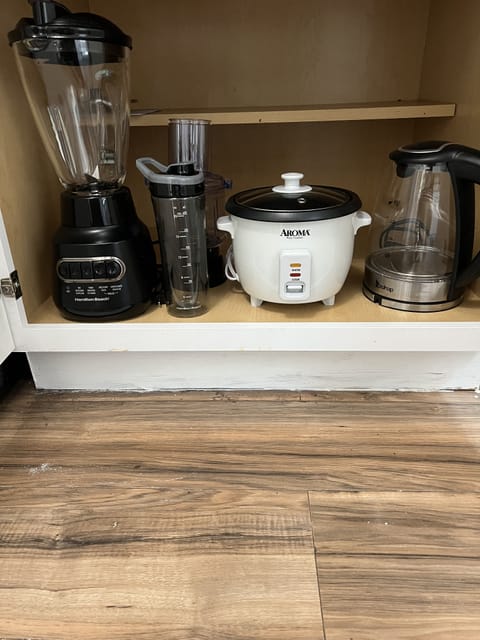 Lovely Three bedroom home and backyard House in Rotterdam