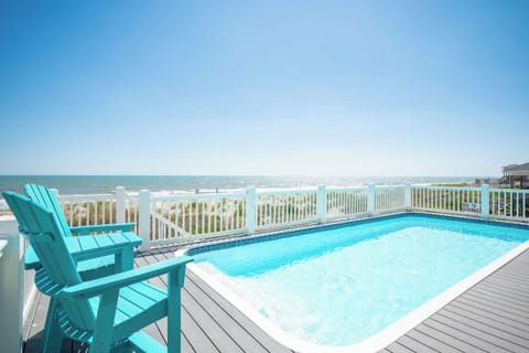 Pool Deck