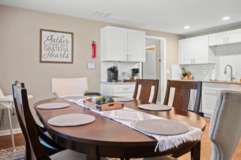 Hidden Gem | 3 Bed | 2 Bath | 1,308 Sq Ft