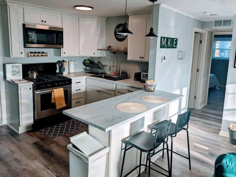 657f838d ea60 4889 881c af29f4c7b228