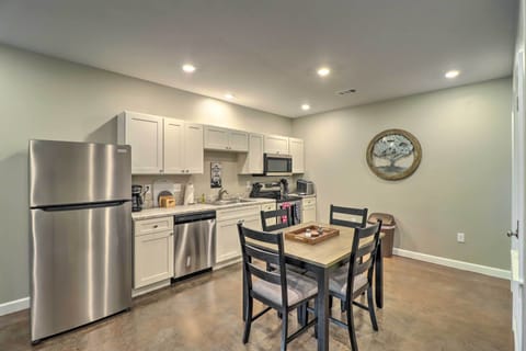 Kitchen | Dishware/Flatware Provided | Cooking Basics | Spices