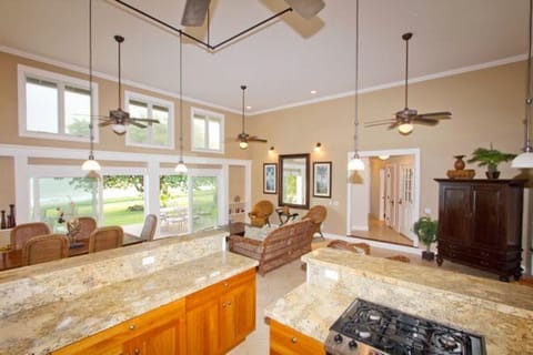 2d33ccf2-fbab-4b76-9cb1-9b9023480b38