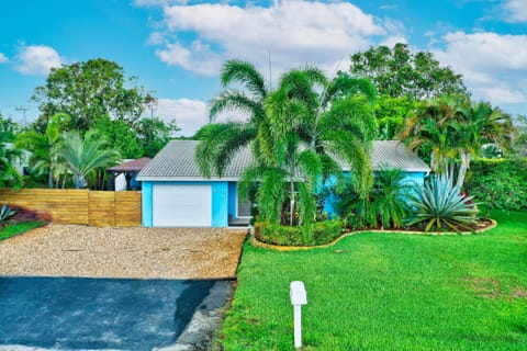 Drone view of Home (front yard).