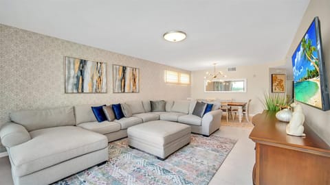Sweet Home Vacation Home Rentals, Top Resorts Florida Storey Lake Resort