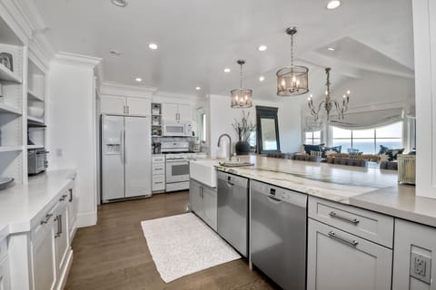 Fully stocked kitchen with all things you will need