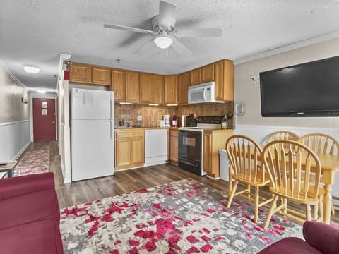 Remodeled kitchen is fully-equipped with pots, pans & utensils.