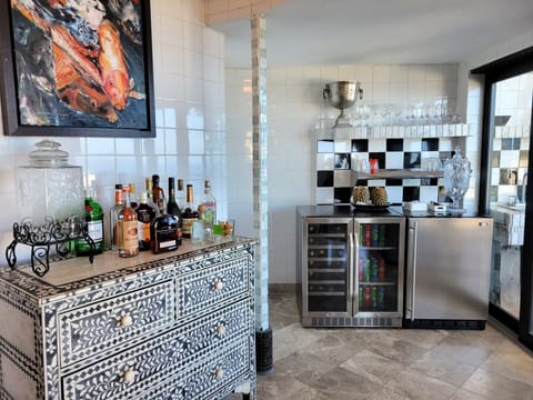Wet Bar