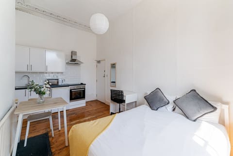 108 Kitchnette Double