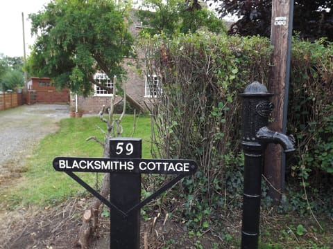 Blacksmith&rsquo;s Cottage, Askham Bryan near York