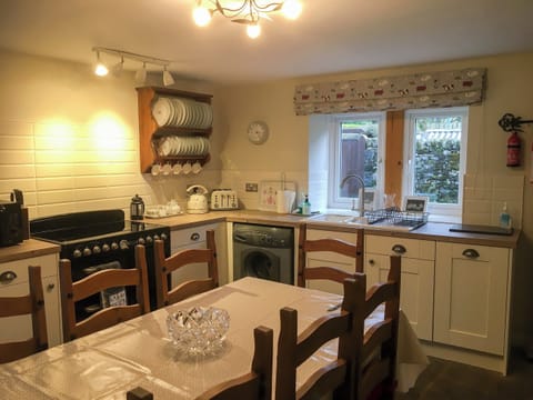 Kitchen/diner | Kings Court, Kettlewell near Buckden