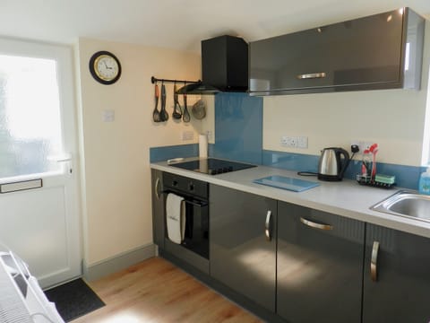 Kitchen | Sunnyside Cottage, Lamlash, Isle of Arran
