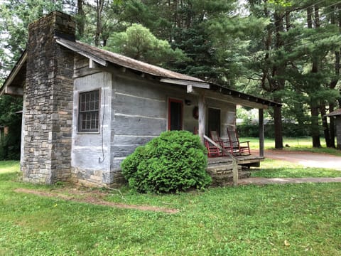 Cabin 1, Mountain View 