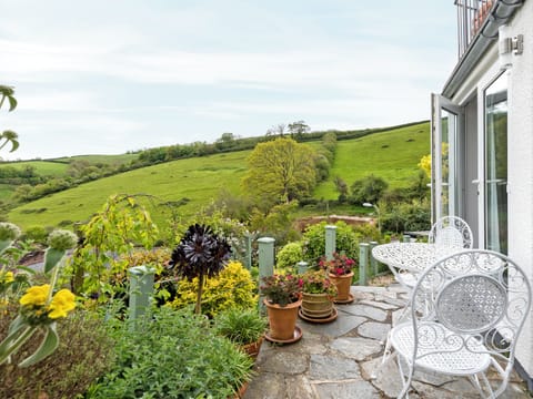 Lovely countryside views | The Cabin, Dartmouth