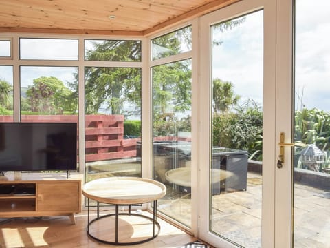 Sun room | Southcroft Lodge, Whiting Bay