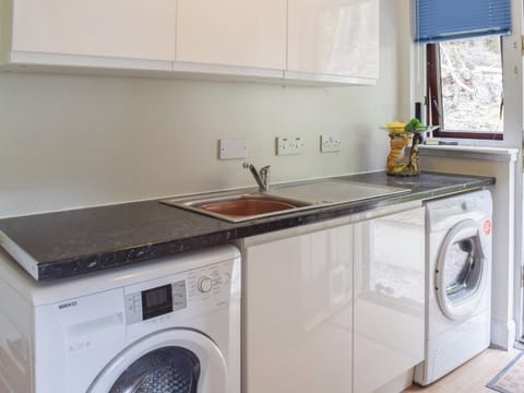 Utility room | Tamarchan Lodge, Ballachulish