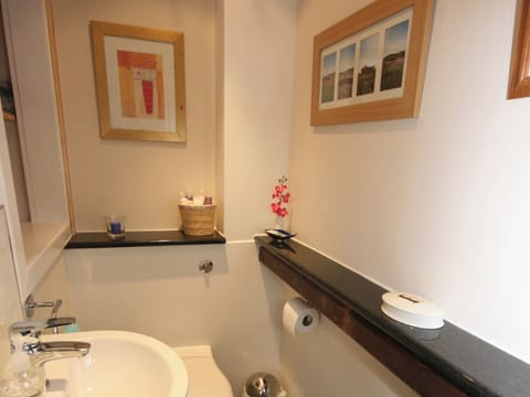 Rowan Cottage, Borgue near Kirkcudbright