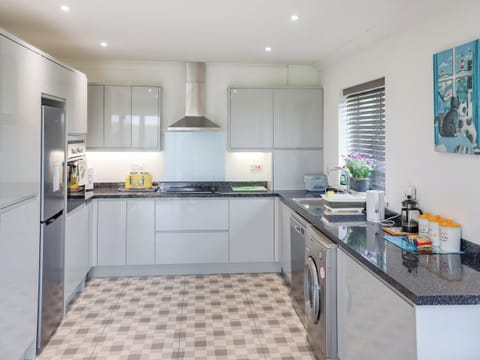 Kitchen | Penally Heights Annex, Penally, near Tenby