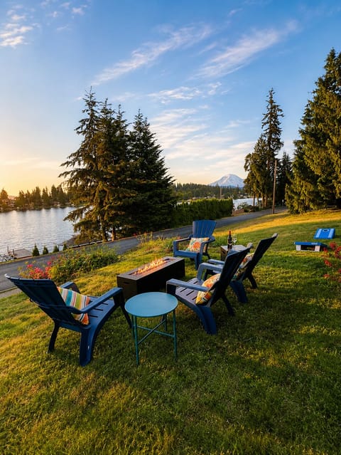 Lakeside view of Lake Tapps and Mt Rainier.