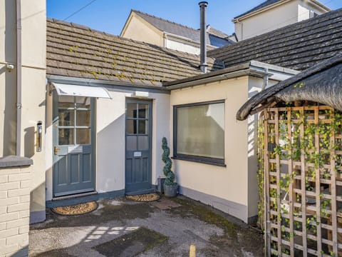 Exterior | Raglan RetreatThe Suite, Raglan, near Usk