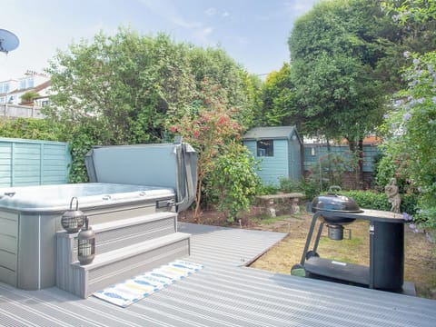 Hot tub | Harbour Retreat, Paignton