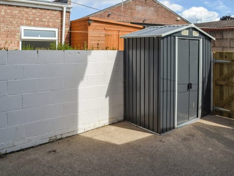 Outdoor area | Joenina, Bridlington