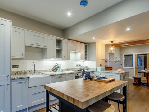 Kitchen/diner | Stable Cottage - Dunira Cottages, Dunira, near Comrie