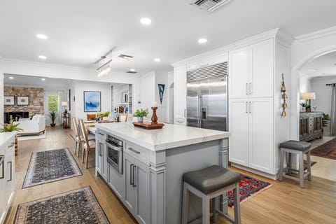 Sangria Sunset (1879)