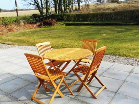 Sitting-out-area | Goatfell View, Brodick, Isle of Arran