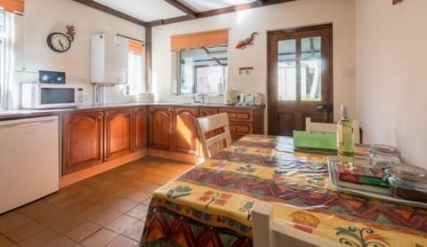 extra dining space in big holiday home swanage