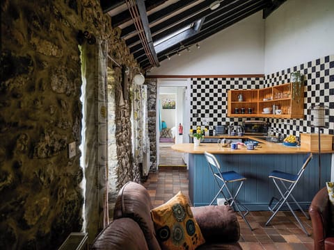 Kitchen | Bakery - Bach Wen Cottages, Clynnog Fawr