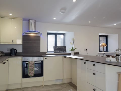 Kitchen | Cider Mill, Garway Hill