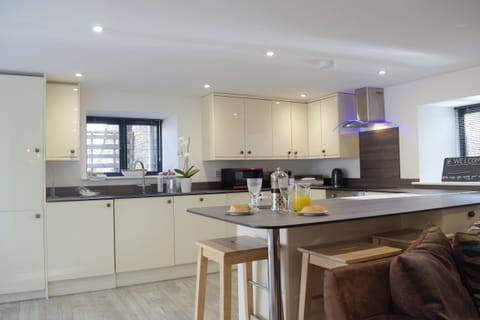 Open plan living space | Cider Mill, Garway Hill