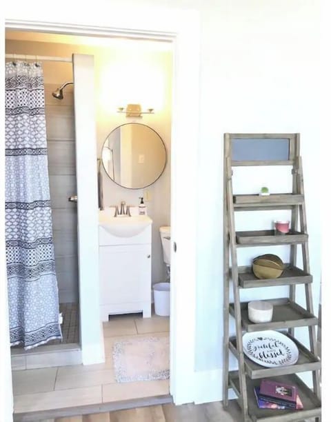 Historic Perfectly-located Uptown Studio Apartment in New Orleans