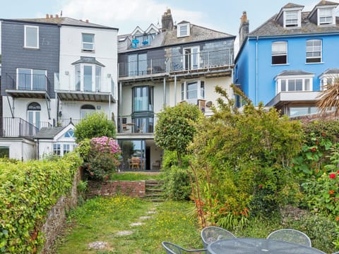 Wonderful garden | Seaview, Dartmouth