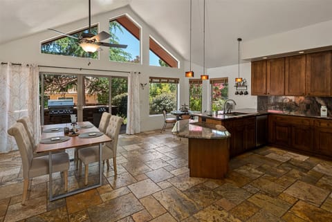 A view of the kitchen and dining area