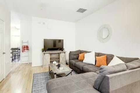 Gather and Unwind in the Inviting Living Room with TV!
