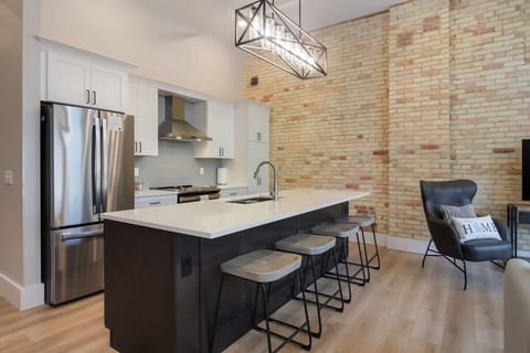 Island Seating for 4