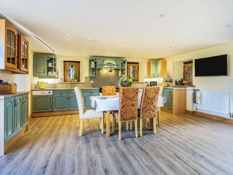 Kitchen/diner | Horsecroft - East View Farm, Westbrook